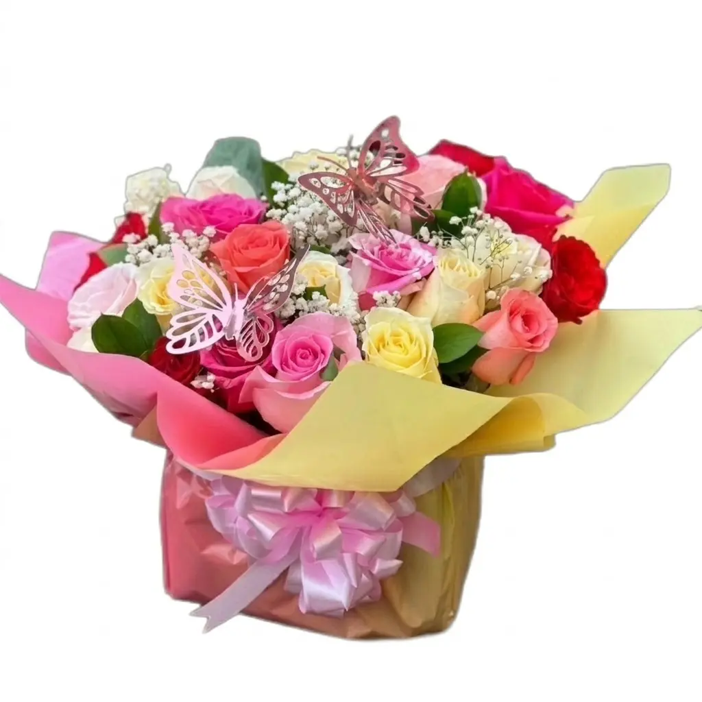 Ramo de 24 rosas de colores variados en Guayaquil. - Floreria DIFIORI Guayaquil